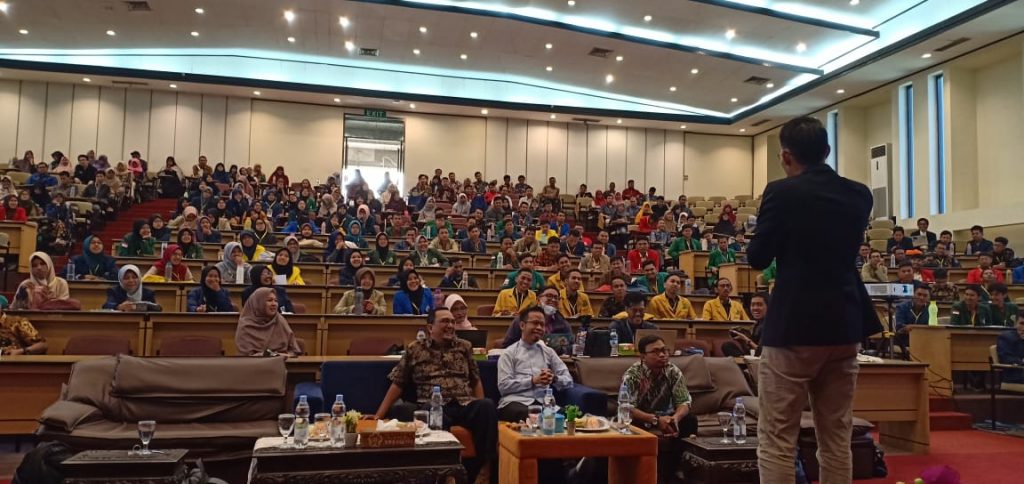 3 UGM (2)